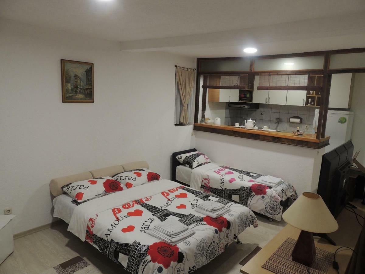 Apartman Azra Apartment Sarajevo Luaran gambar